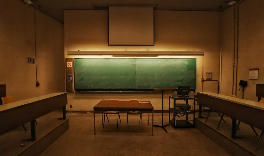 classroom_school_teach