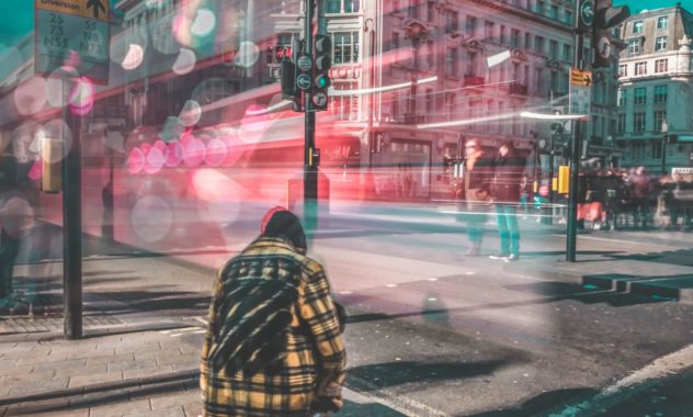 london_traffic_passing